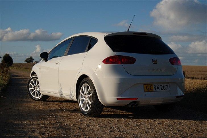 Seat Leon SOLGT billede 3