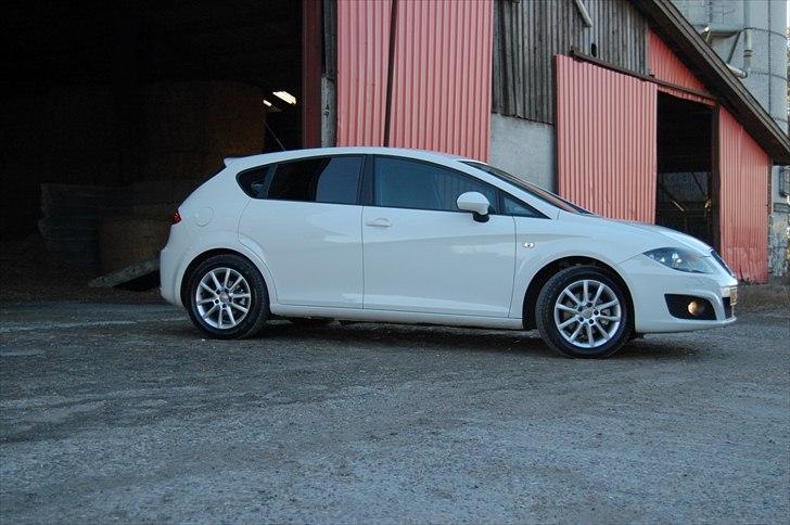 Seat Leon SOLGT billede 9