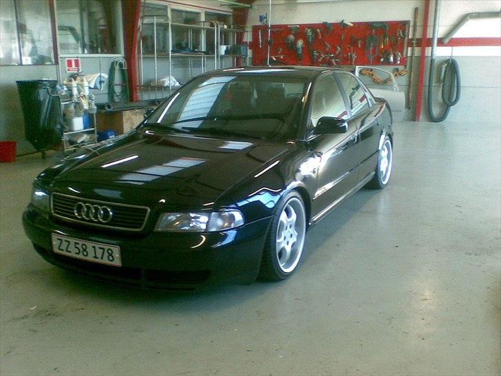 Audi A4 1,8T solgt billede 4