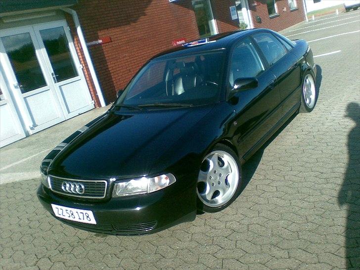 Audi A4 1,8T solgt billede 6