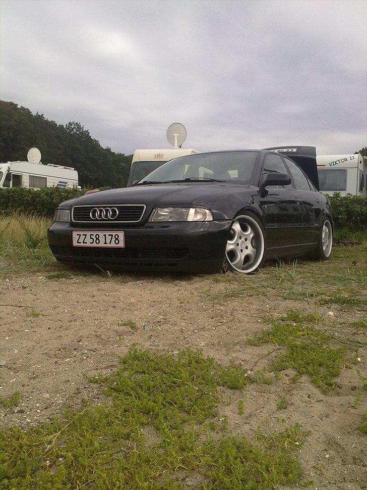 Audi A4 1,8T solgt billede 9