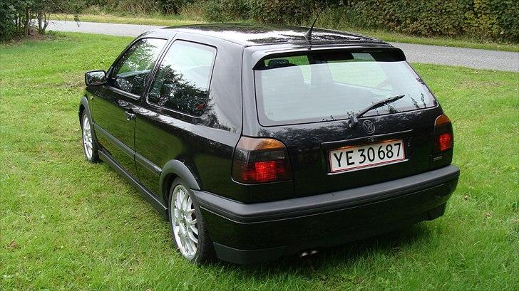 VW Golf GTI TDI 20 års (Solgt) billede 3