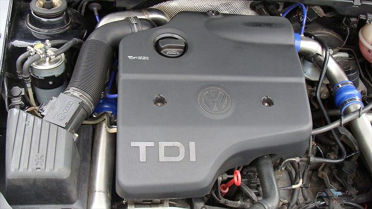 VW Golf GTI TDI 20 års (Solgt) billede 7