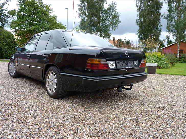 Mercedes Benz 250 D SOLGT - så blev den sku os malet. lækkert billede 15