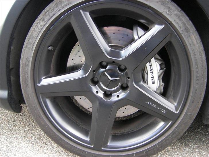 Mercedes Benz CLS 63 AMG(SOLGT) billede 18