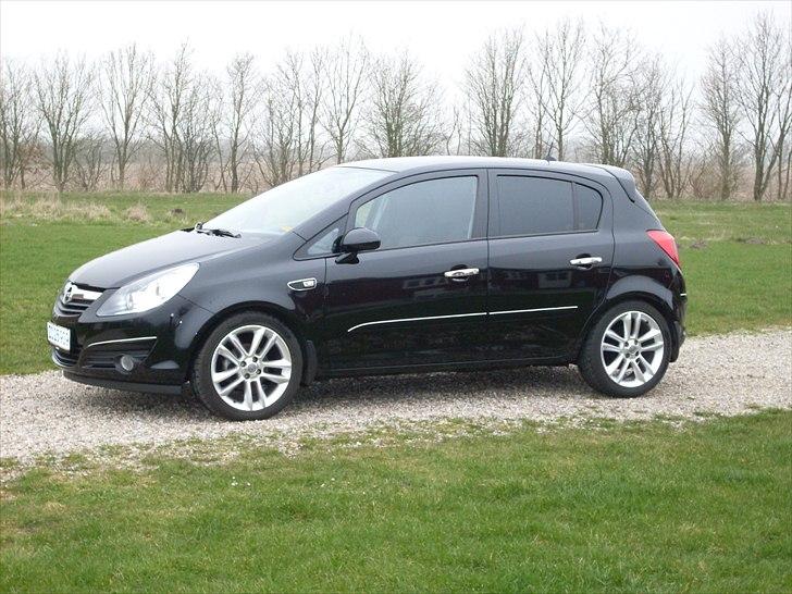 Opel Corsa D 1,4 Sport 5 Dr. billede 11
