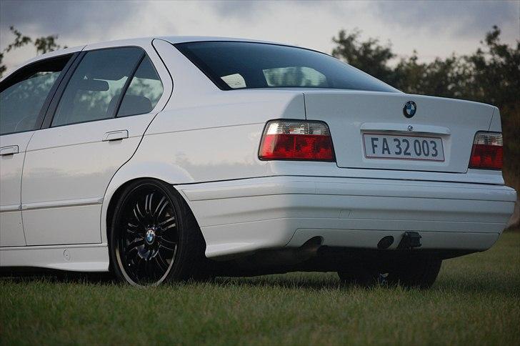 BMW E36  billede 1