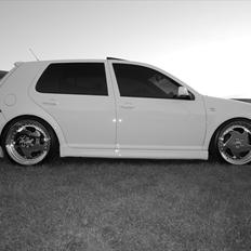 VW Golf GTI 1,8T ''solgt''
