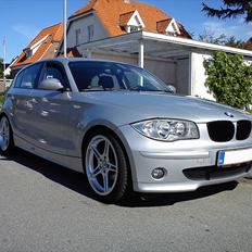 BMW E87 118i