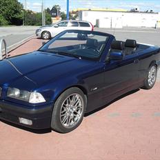 BMW 325i cabriolet (solgt)