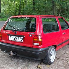 VW Polo Yes Solgt