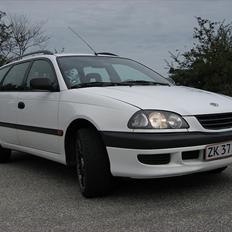 Toyota avensis 1,6 stw.