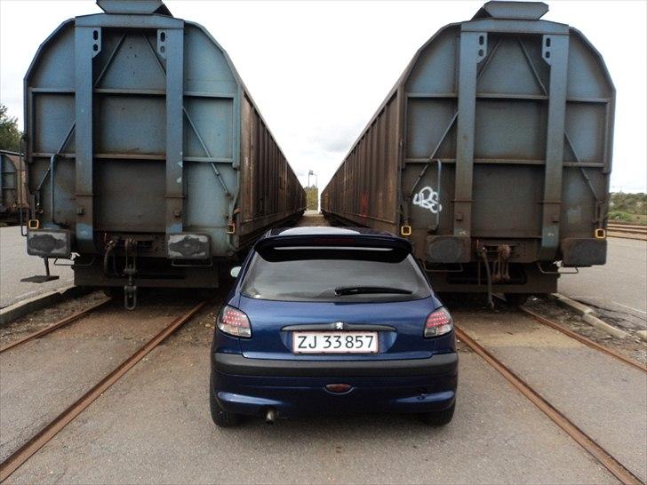 Peugeot 206 1,4 HDI solgt billede 13