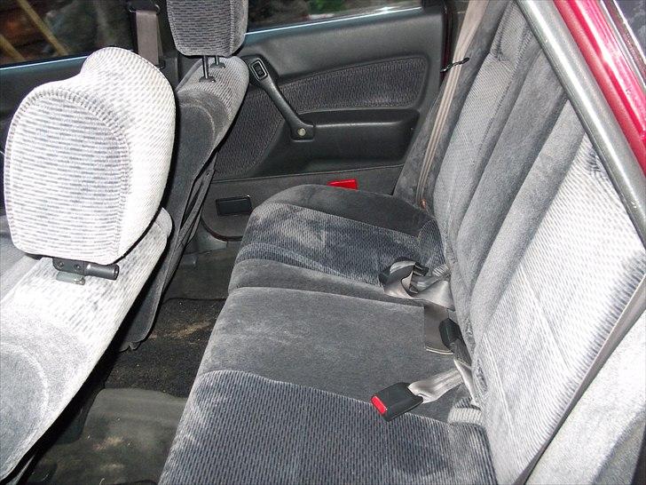 Mitsubishi Galant 2,0 solgt  billede 8