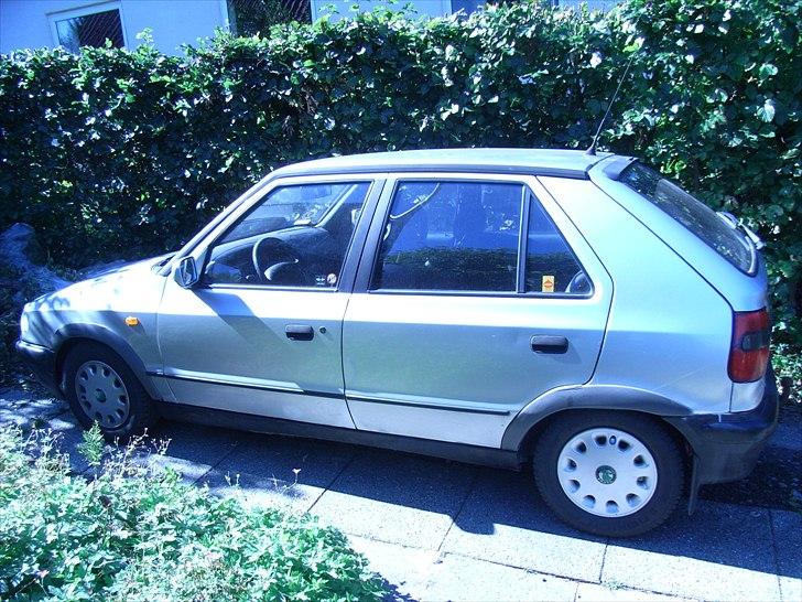 Skoda Felicia lx-plus *SOLGT* billede 2