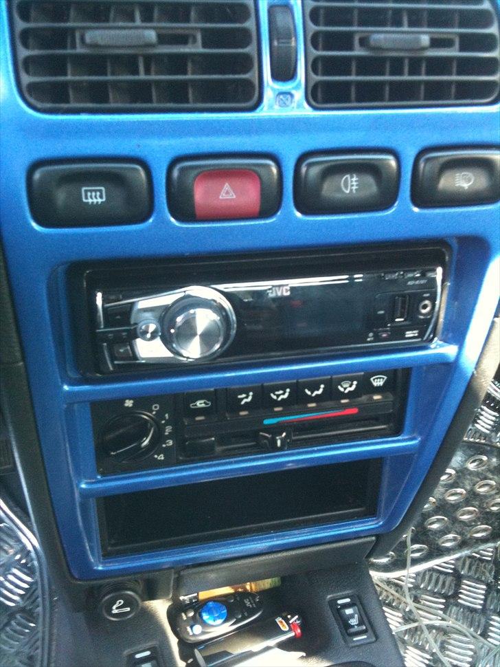 Nissan primera 1,6 sri  billede 8