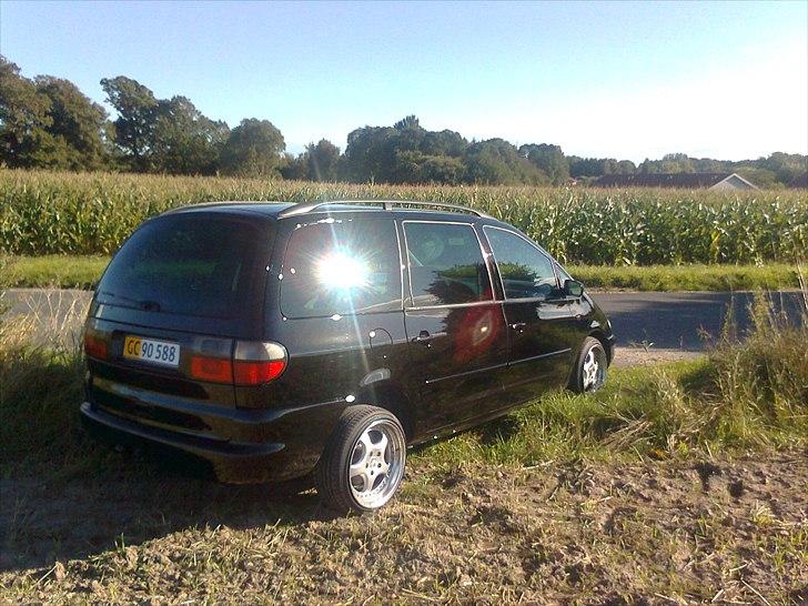 VW Sharan 2,8 VR6 SOLGT billede 4