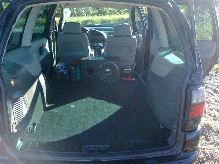 VW Sharan 2,8 VR6 SOLGT billede 16