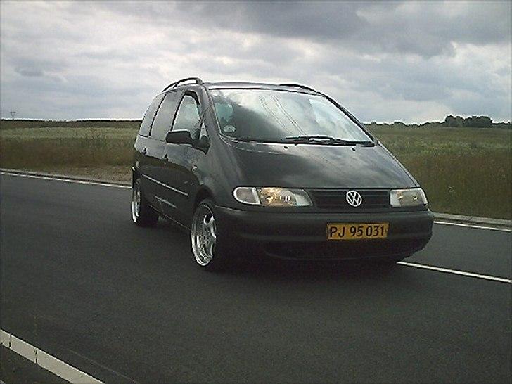 VW Sharan 2,8 VR6 SOLGT - FØR.... billede 17