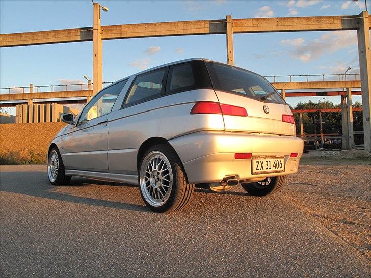Alfa Romeo 145 Quadrifoglio Verde billede 3