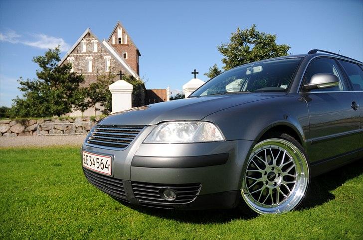 VW PASSAT billede 2