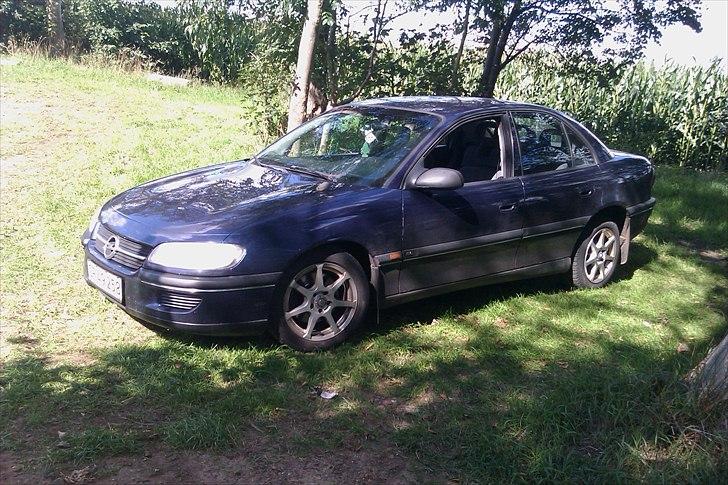 Opel Omega b 2,5 V6 byttet billede 2