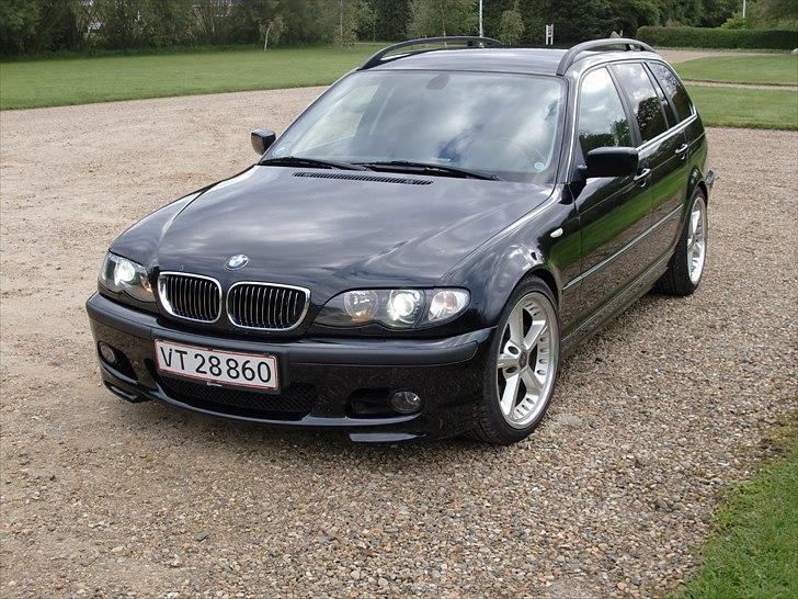 BMW E46 330d Touring (solgt) billede 1