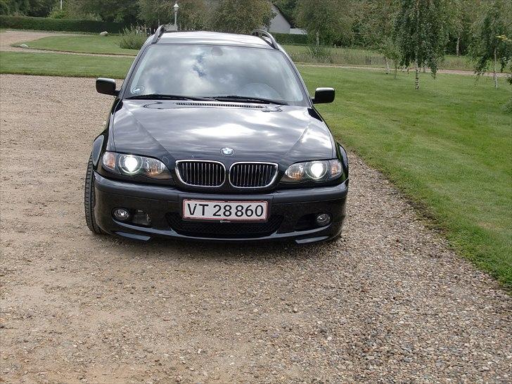 BMW E46 330d Touring (solgt) billede 3