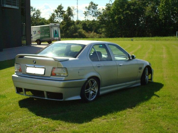 BMW e 36 318is  billede 4