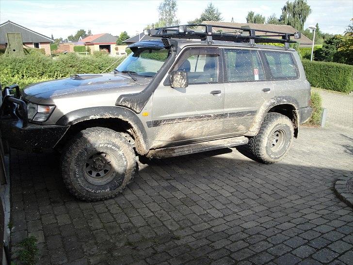 Nissan Patrol y61 SOLGT billede 7