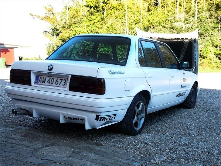 BMW 325i byttet billede 4