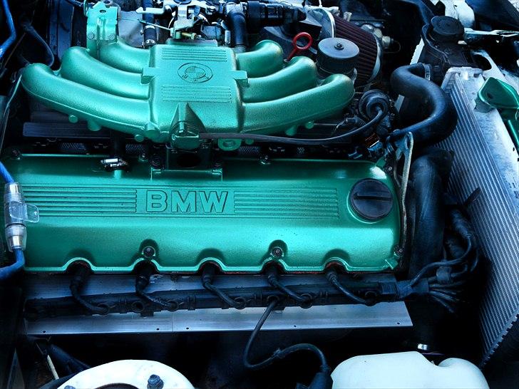 BMW 325i byttet billede 6