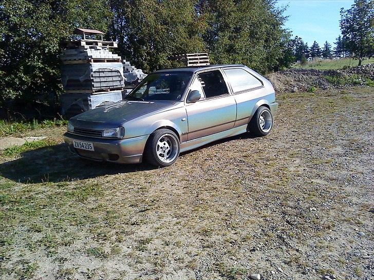 VW polo g40/g60 SOLGT billede 2