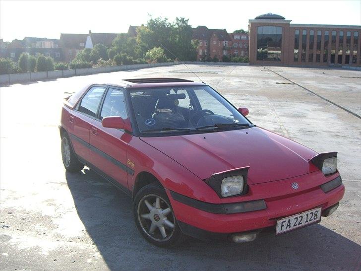 Mazda 323f 1,8 GT (Solgt) billede 14