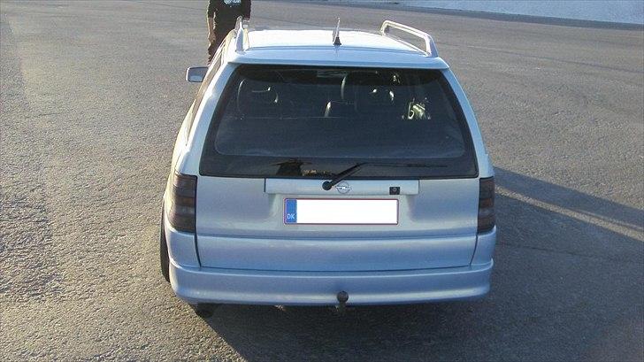 Opel Astra Caravan stc. SOLGT billede 4