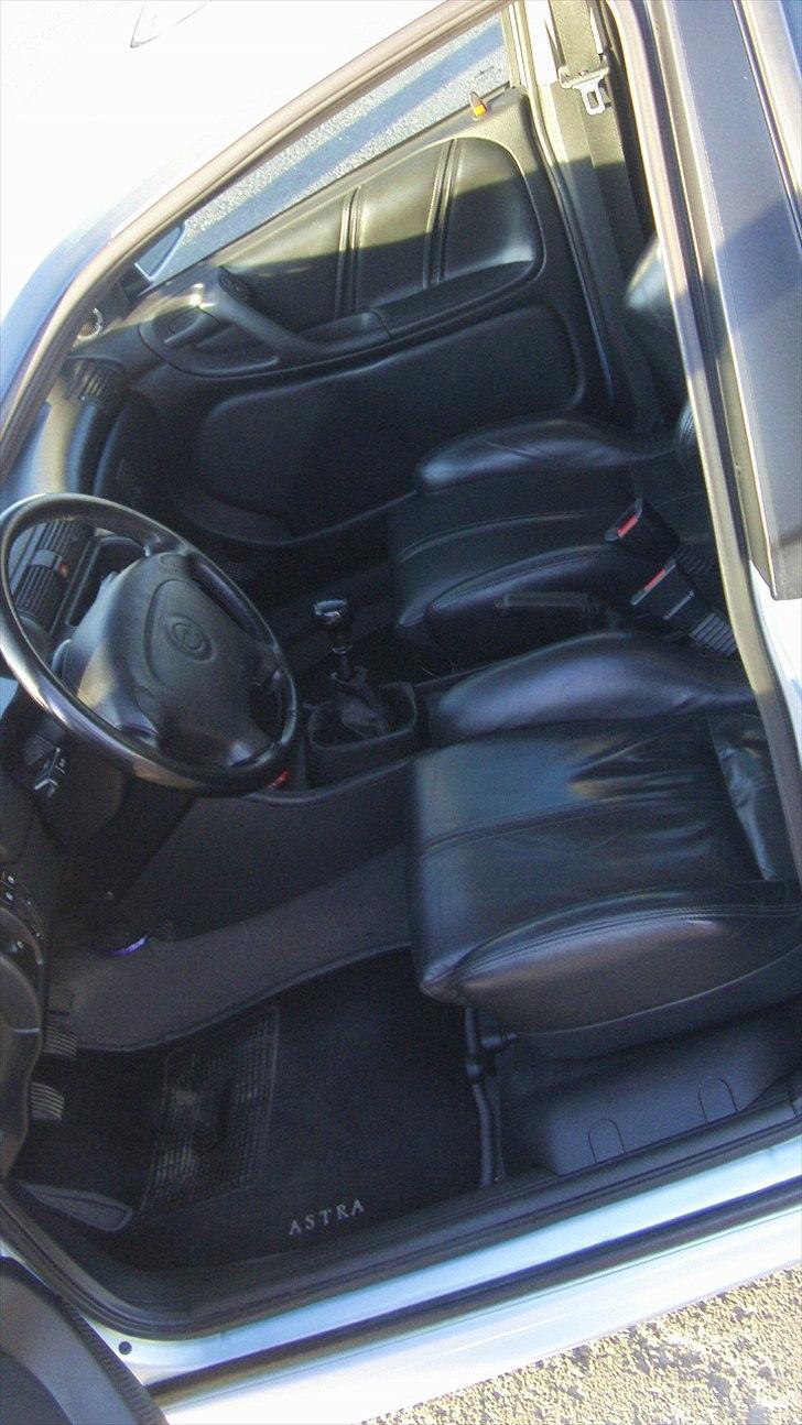 Opel Astra Caravan stc. SOLGT billede 9