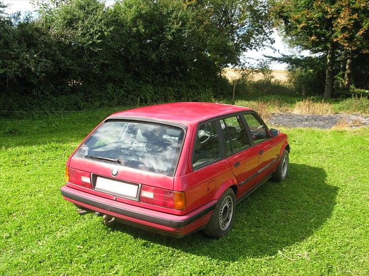 BMW 324TD Touring E30 billede 3
