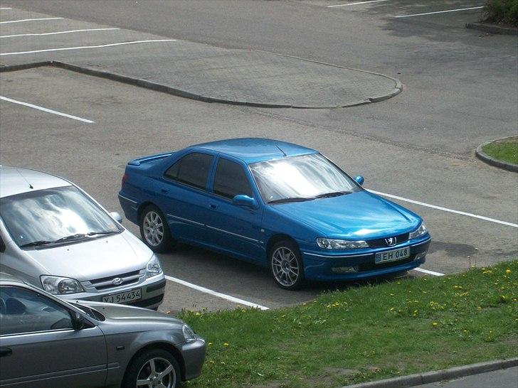 Peugeot 406 billede 1
