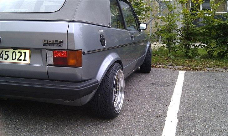 VW golf 1 cabriolet - nu med  gevindundervogen og bbs fælge billede 1