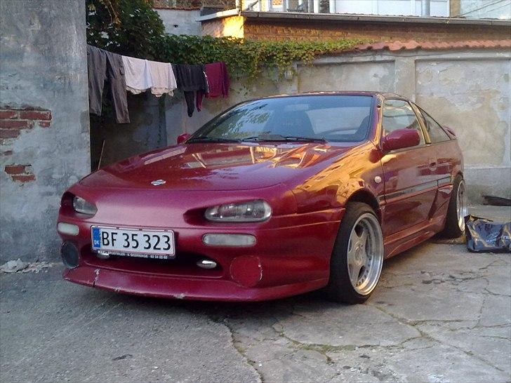 Nissan 100 Nx targa billede 1