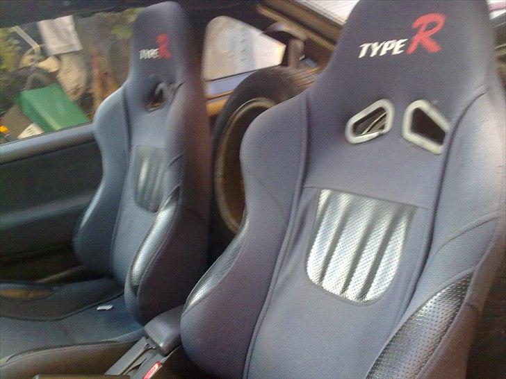 Nissan 100 Nx targa billede 9