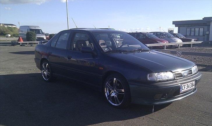 Nissan Primera 2.0 SRi SÆLGES billede 1