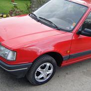 Peugeot 309