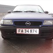 Opel Astra F