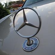 Mercedes Benz E320 CDI aut solgt