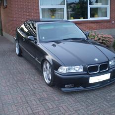 BMW e36 325i Coupé  (SOLGT)