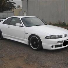 Nissan skyline