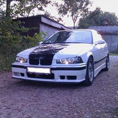 BMW E36 320i [SOLGT]