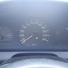 Toyota Carina E, SLI 1,6 