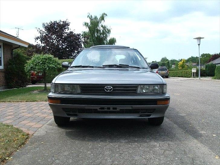 Toyota Corolla Glassback billede 1